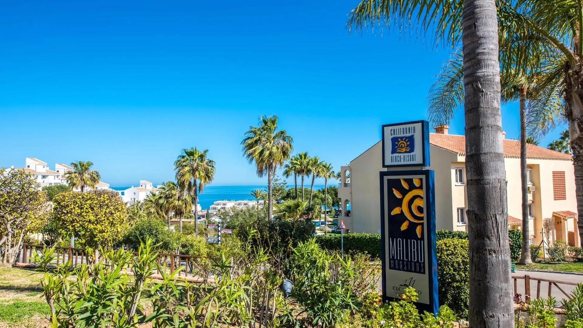 Malibu Jacuzzi Penthouse By Costarentals - Ref 242 Fuengirola Apartment