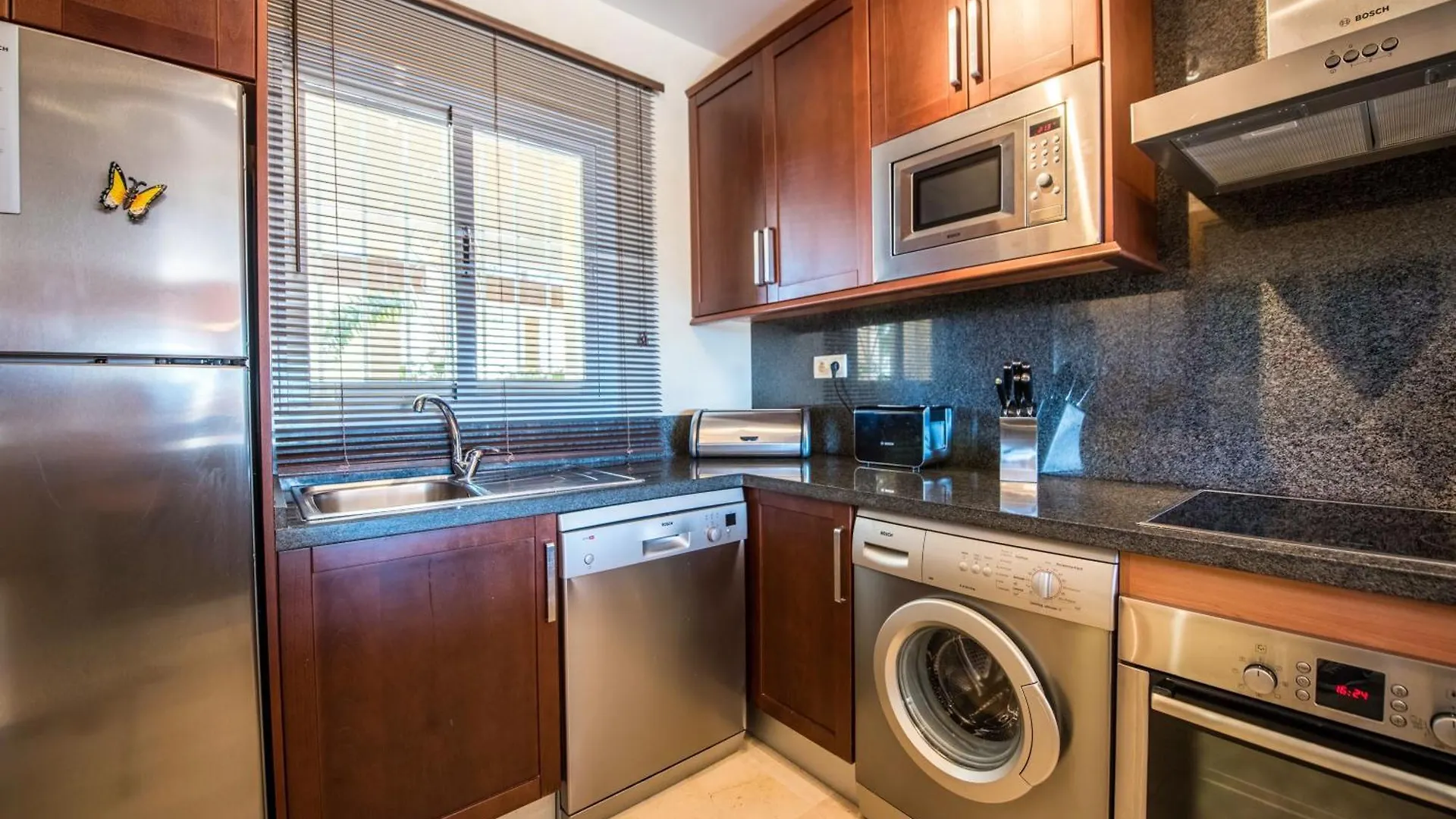 Malibu Jacuzzi Penthouse By Costarentals - Ref 242 Fuengirola 0*,